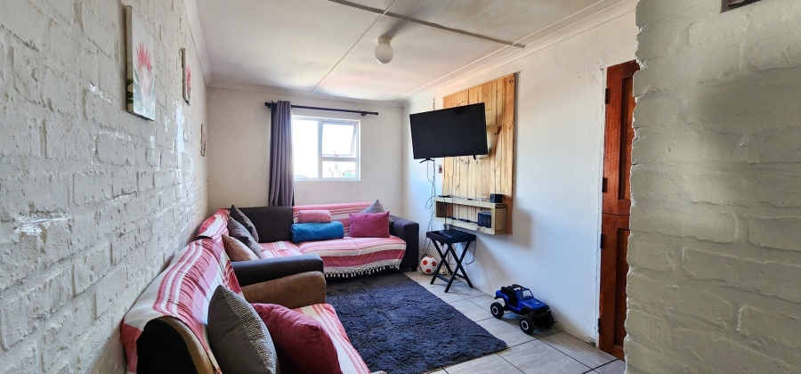 3 Bedroom Property for Sale in Struisbaai Western Cape